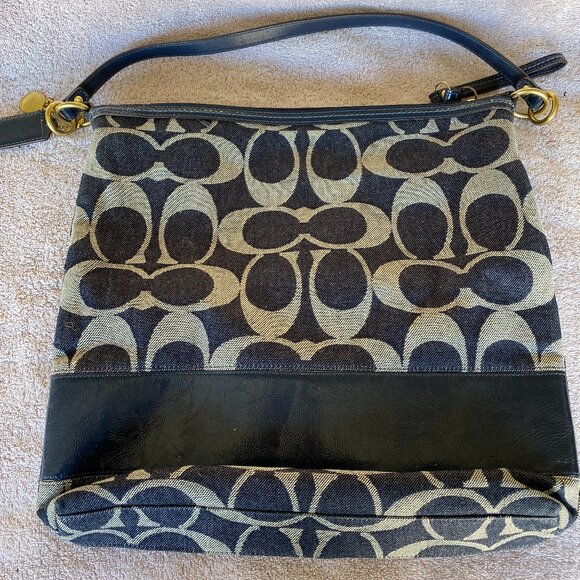 Coach Signature Canvas & Leather Hobo Shoulder Bag (Style No. D0873-12549) - Picture 1 of 8